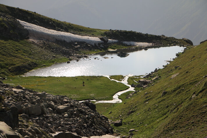 que trekking hacer en Racha 